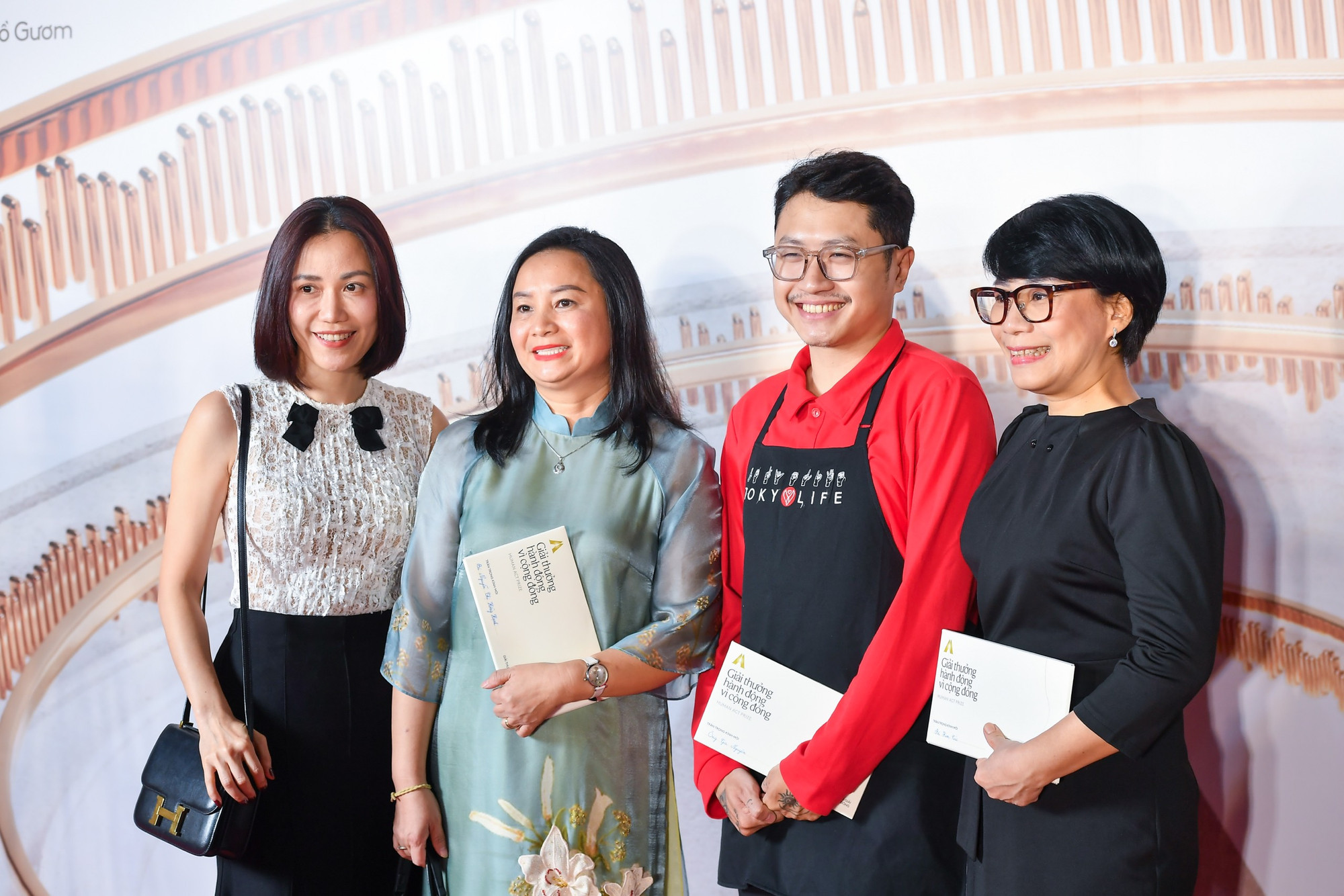 Các thành viên Dự án Thiên thần.