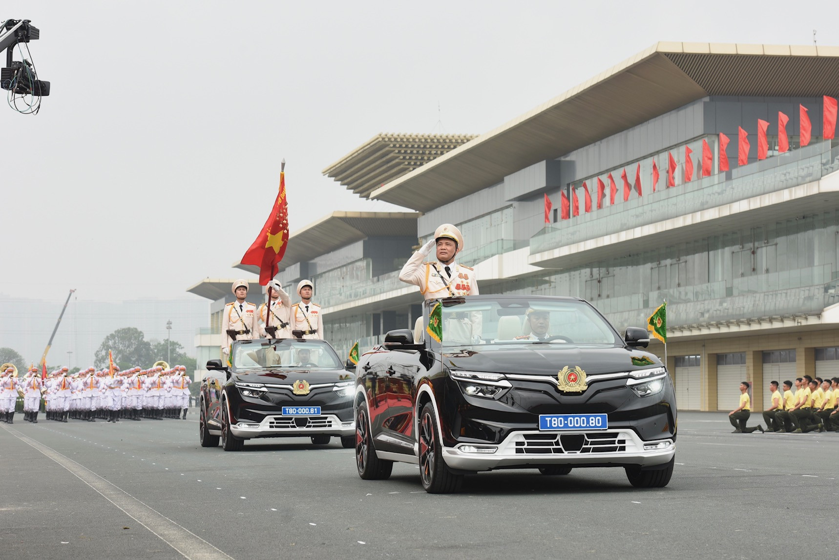 Lễ diễu binh, diễu hành các khối của lực lượng Cảnh sát cơ động.