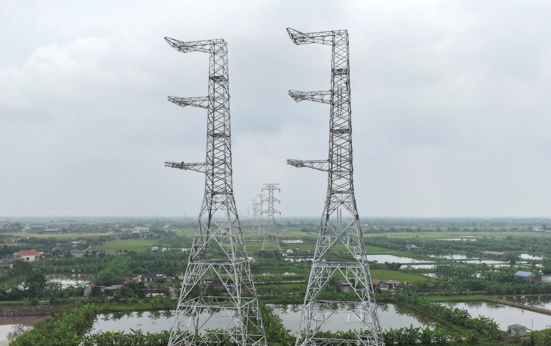 Hệ thống điện lưới mới, quan trọng của quốc gia đang dần hình thành.