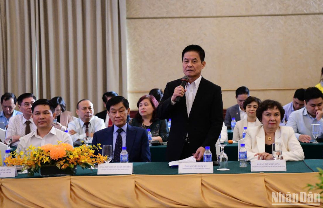 Ông Nguyễn Quốc Kỳ, Chủ tịch Hội đồng quản trị Vietravel phát biểu. (Ảnh: THẾ DƯƠNG)