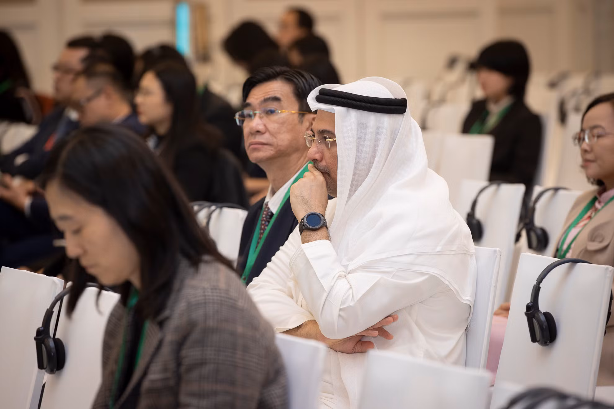 Các đại biểu thảo luận về những nguyên tắc và cơ chế hoạt động đã tạo nên thành công của ASEAN, đồng thời chỉ ra những lĩnh vực cần điều chỉnh để thích ứng với thực tế địa chính trị mới.