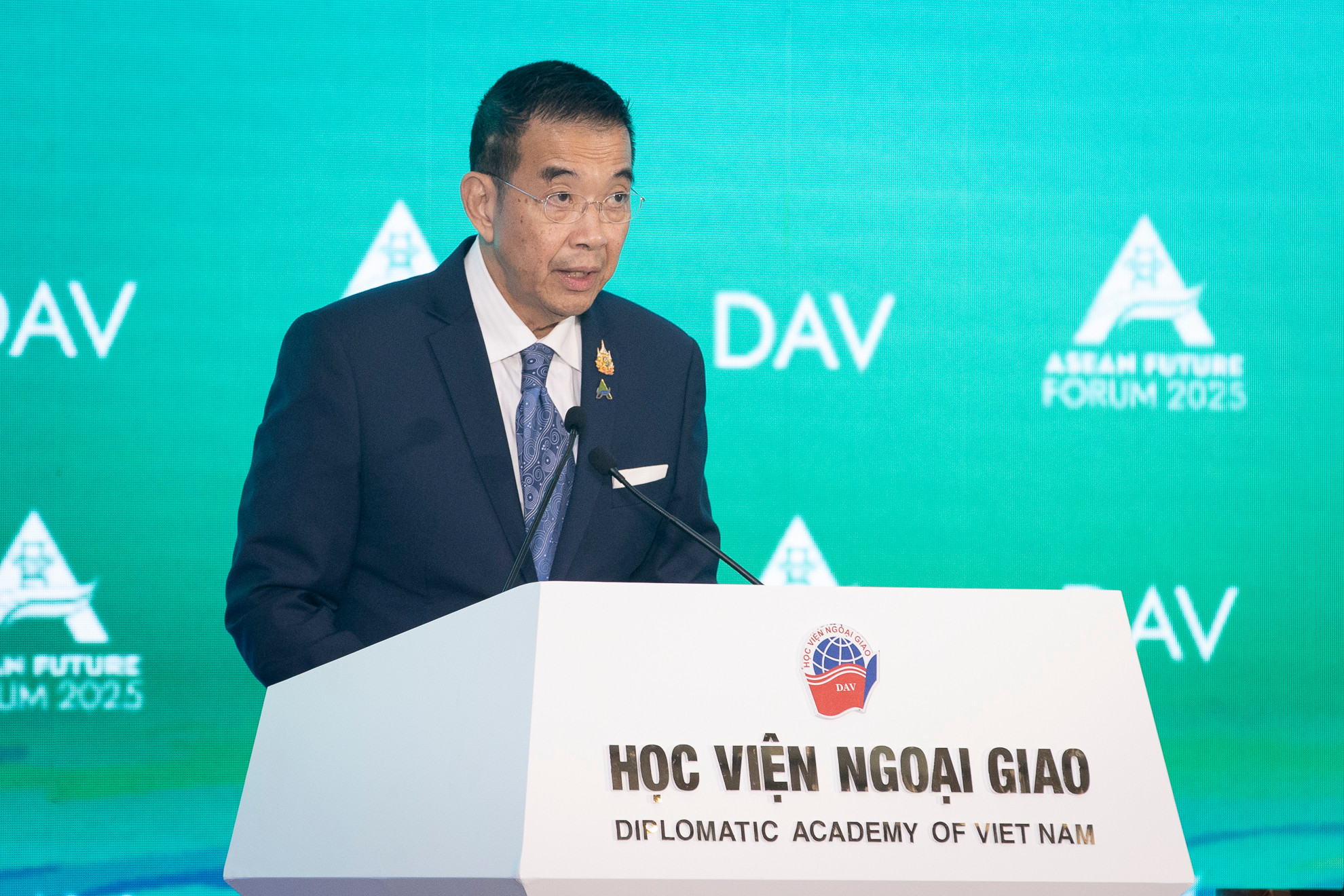 Bộ trưởng Ngoại giao Thái Lan Maris Sangiampongsa phát biểu tại phiên thảo luận. Bộ trưởng Ngoại giao Thái Lan Maris Sangiampongsa phát biểu tại phiên thảo luận.