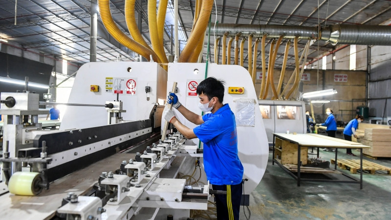 Nghị quyết 68 về phát triển kinh tế tư nhân được kỳ vọng sẽ tạo ra bước đột phá trong phong trào thi đua làm giàu. (Ảnh minh họa: THÀNH ĐẠT)