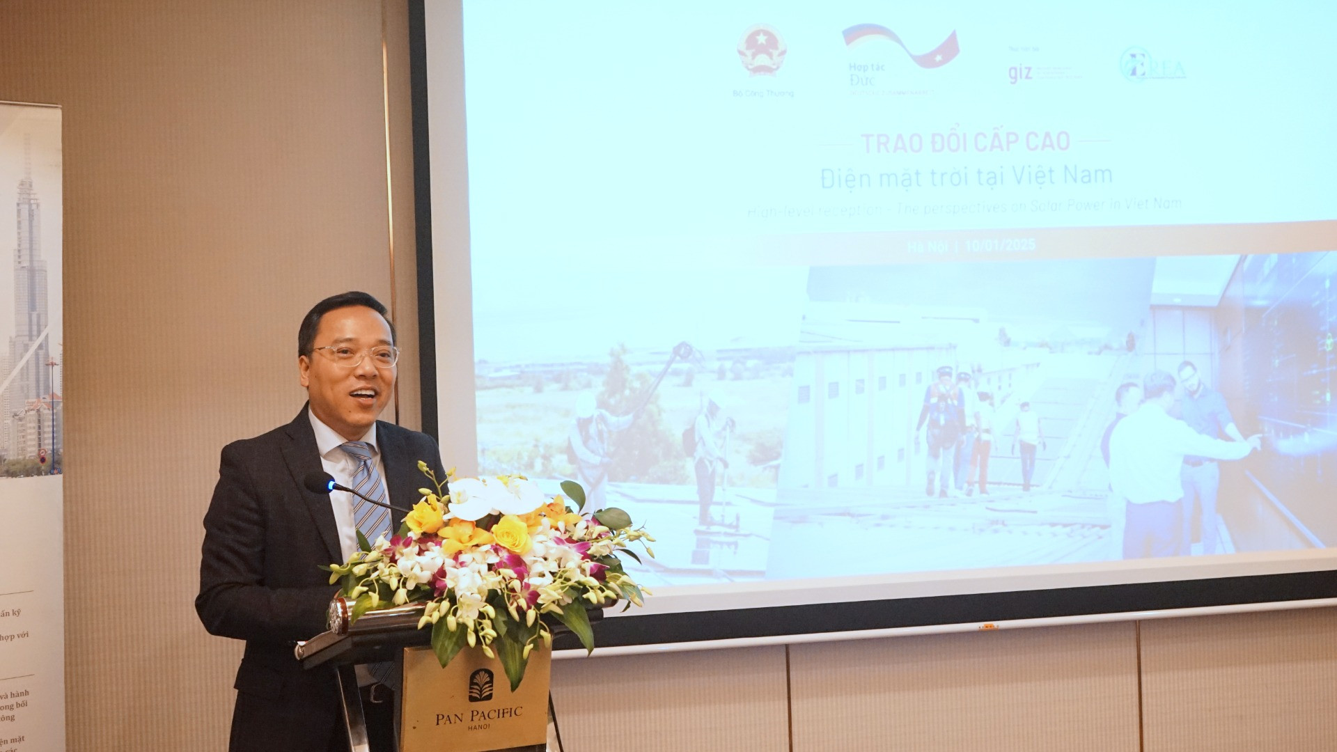 Thứ trưởng Công thương Nguyễn Hoàng Long. (Ảnh: TRUNG HƯNG)