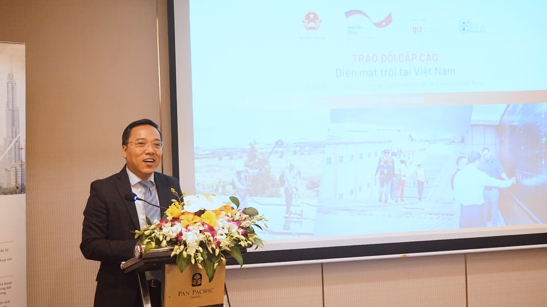 Thứ trưởng Công thương Nguyễn Hoàng Long. (Ảnh: TRUNG HƯNG)