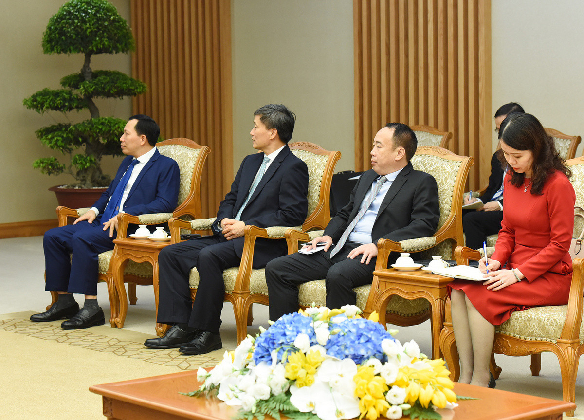 Đại diện lãnh đạo các bộ, ban, ngành của Chính phủ Việt Nam tham dự buổi tiếp.