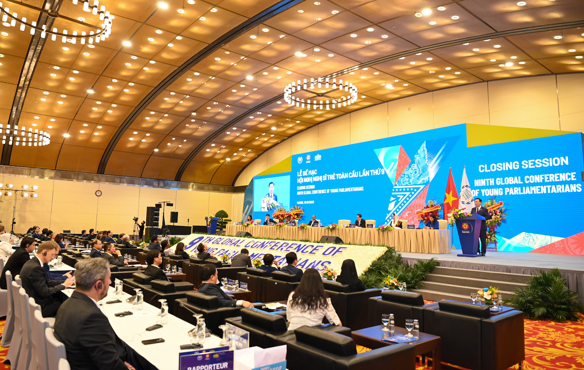 Quang cảnh phiên bế mạc Hội nghị Nghị sĩ trẻ toàn cầu lần thứ 9.