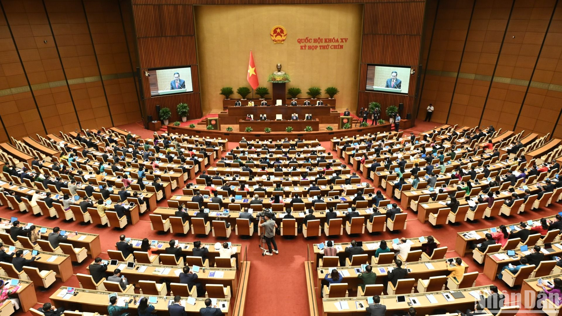 Quang cảnh phiên họp của Quốc hội tại Kỳ họp thứ 9. (Ảnh: BÙI GIANG)