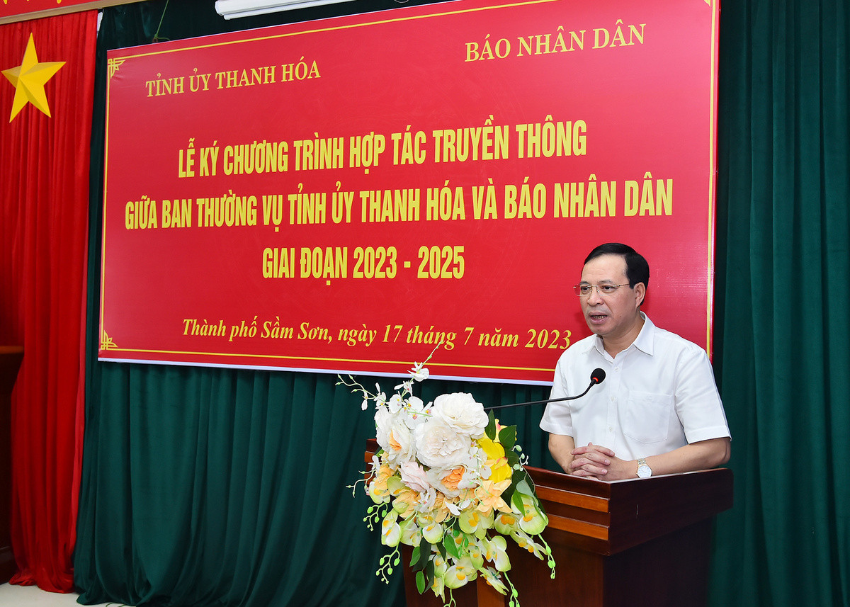 Phó Bí thư Thường trực Tỉnh ủy Thanh Hóa Lại Thế Nguyên phát biểu ý kiến tại buổi lễ. Phó Bí thư Thường trực Tỉnh ủy Thanh Hóa Lại Thế Nguyên phát biểu ý kiến tại buổi lễ.