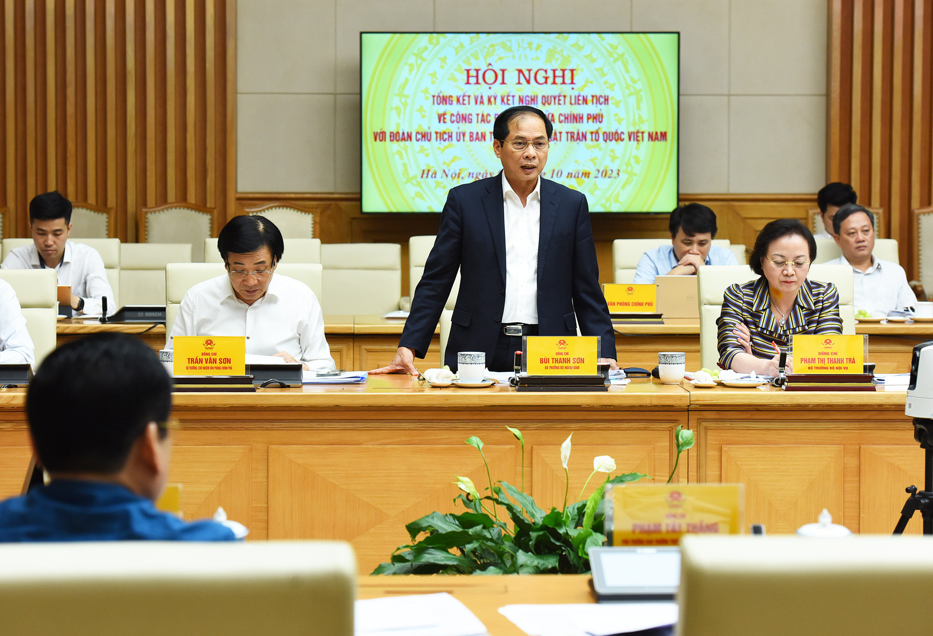 Bộ trưởng Ngoại giao Bùi Thanh Sơn phát biểu tại hội nghị.