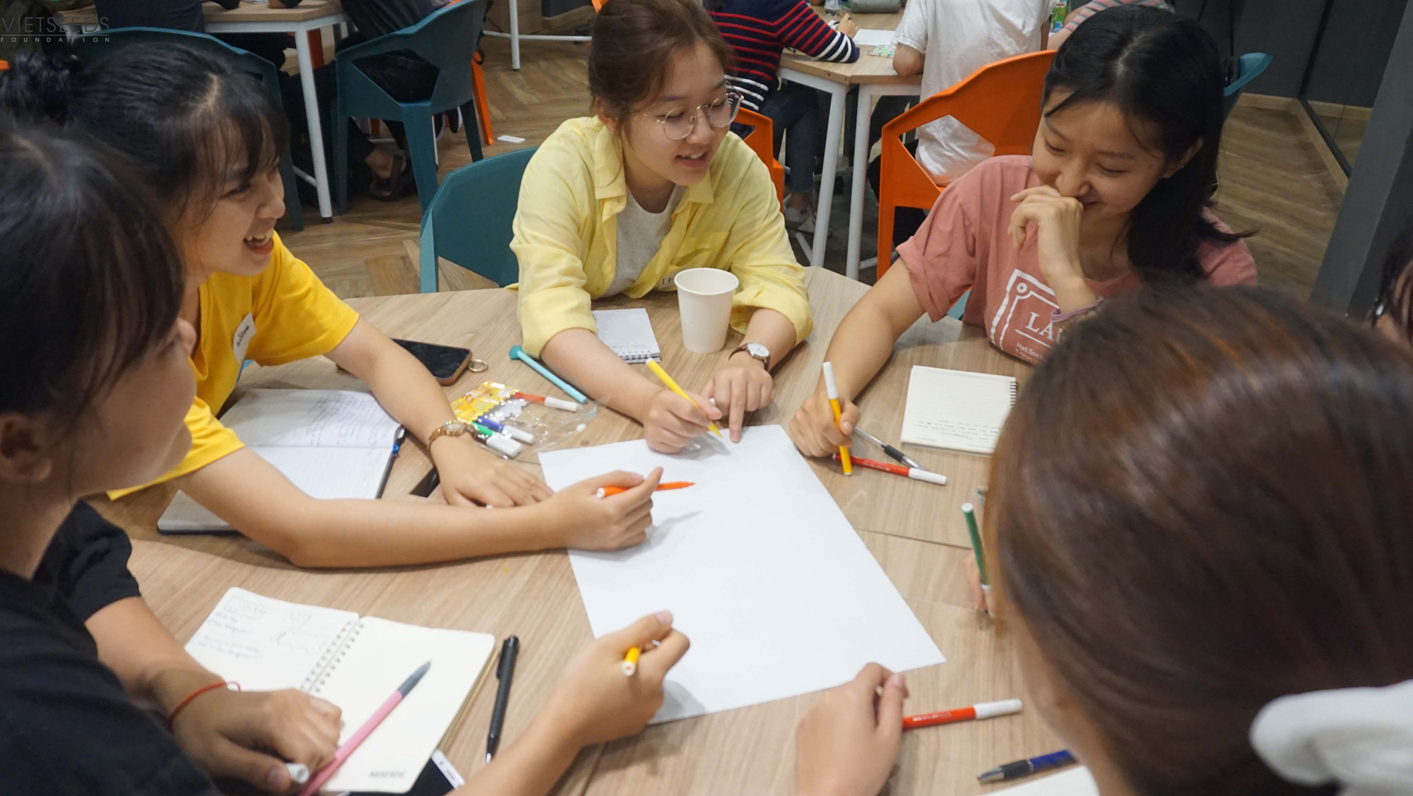 Tại VietSeeds, các bạn trẻ được trao cơ hội, kỹ năng để lan truyền tinh thần “Đáp đền tiếp nối”.