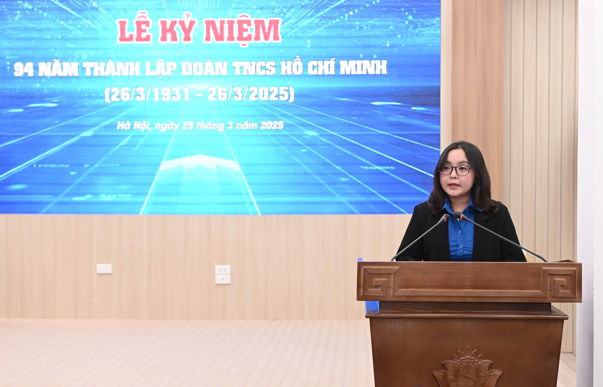 Đồng chí Lê Khánh Bình - Ủy viên Ban chấp hành Đảng bộ, Bí thư Đoàn Thanh niên Báo Nhân Dân phát biểu. (Ảnh: BÙI GIANG) Đồng chí Lê Khánh Bình - Ủy viên Ban chấp hành Đảng bộ, Bí thư Đoàn Thanh niên Báo Nhân Dân phát biểu. (Ảnh: BÙI GIANG)