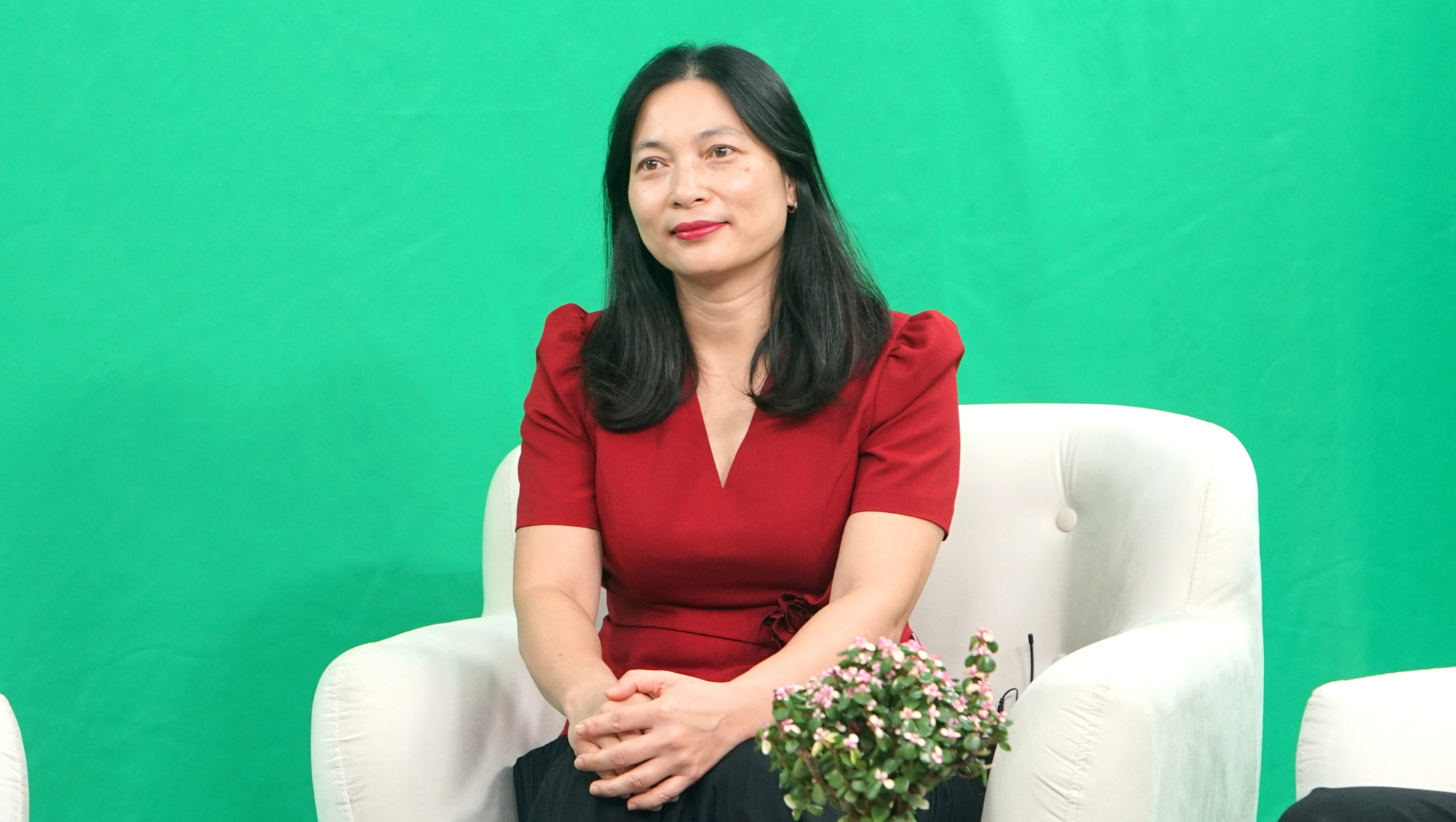 Bà Nghiêm Thị Hồng Vân, Phó Vụ trưởng Vụ Pháp chế, Bộ Giáo dục và Đào tạo. (Ảnh: TRUNG HƯNG)