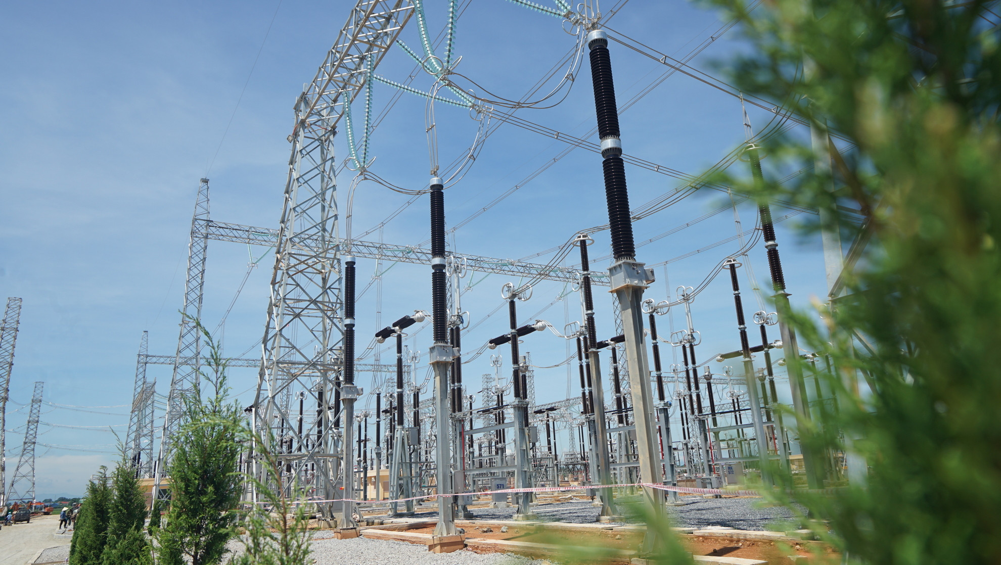 Toàn cảnh Trạm biến áp 500kV Thanh Hóa.