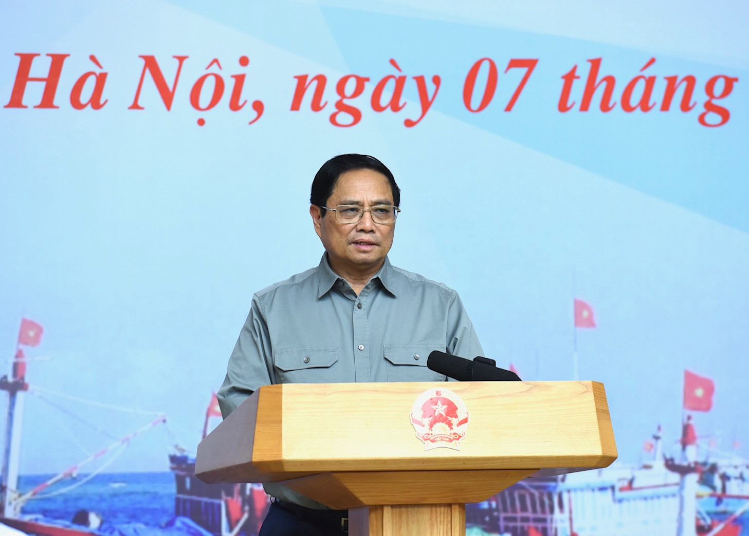 Thủ tướng Phạm Minh Chính phát biểu khai mạc Hội nghị thúc đẩy các giải pháp chống khai thác IUU, chuẩn bị đón và làm việc với Đoàn thanh tra của Ủy ban châu Âu (EC) lần thứ 4. Thủ tướng Phạm Minh Chính phát biểu khai mạc Hội nghị thúc đẩy các giải pháp chống khai thác IUU, chuẩn bị đón và làm việc với Đoàn thanh tra của Ủy ban châu Âu (EC) lần thứ 4.