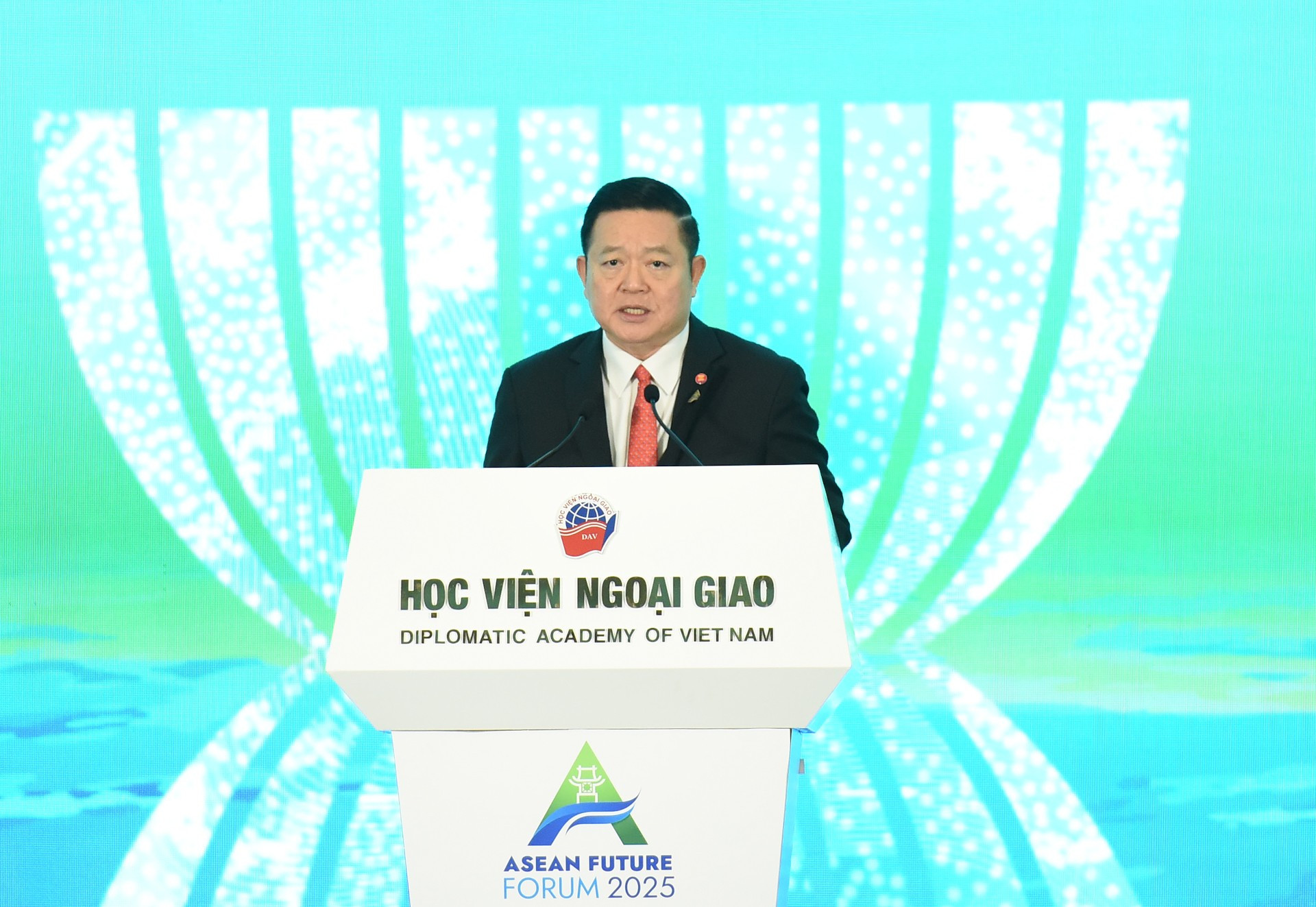 Tổng Thư ký ASEAN Kao Kim Hourn phát biểu. (Ảnh: TRẦN HẢI) Tổng Thư ký ASEAN Kao Kim Hourn phát biểu. (Ảnh: TRẦN HẢI)