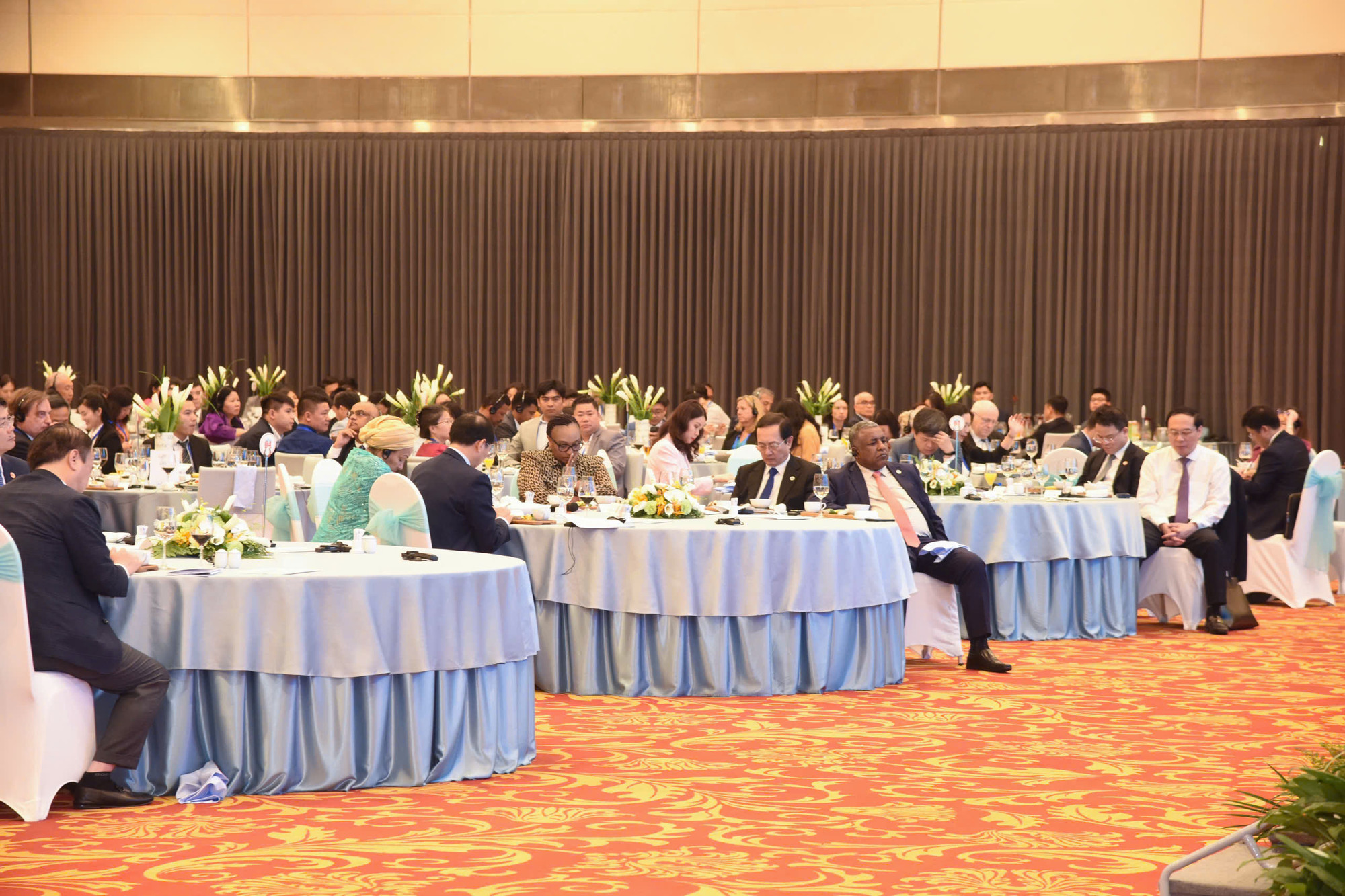 Các đại biểu tham dự phiên đối thoại. (Ảnh: TRẦN HẢI) Các đại biểu tham dự phiên đối thoại. (Ảnh: TRẦN HẢI)