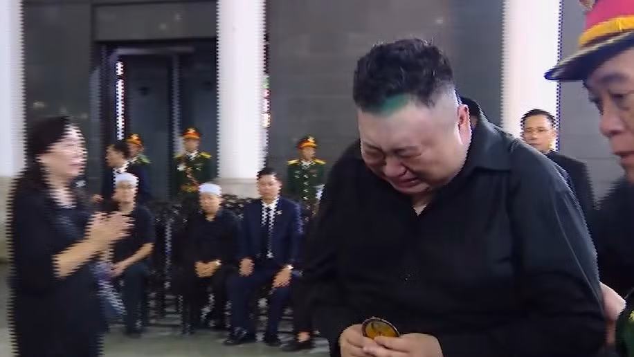 Anh Min Young Kim không giấu nổi nước mắt khi vào viếng Tổng Bí thư Nguyễn Phú Trọng.