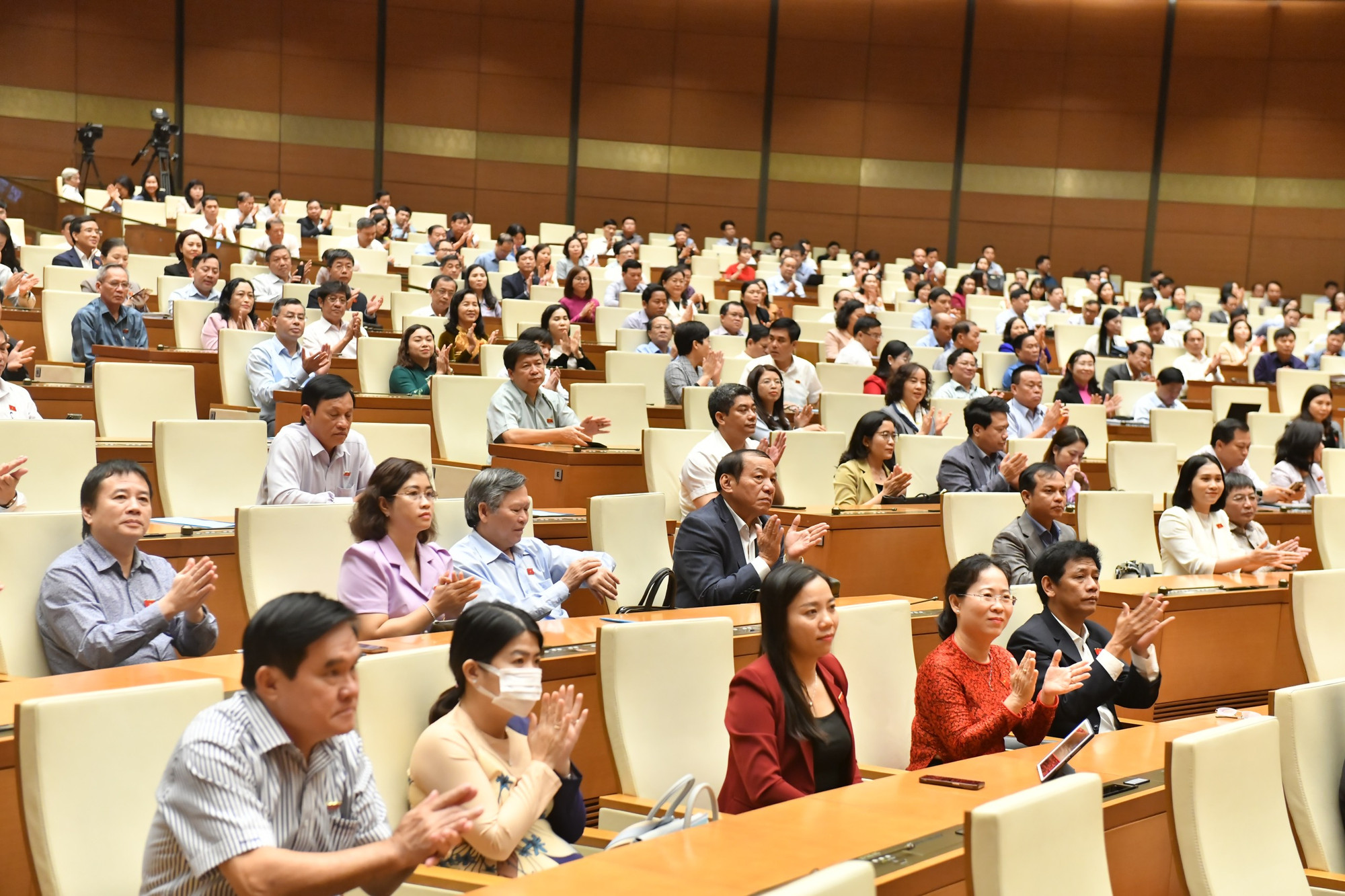 Phiên chất vấn và trả lời chất vấn đã diễn ra trong 2,5 ngày. Ảnh: Đăng Khoa