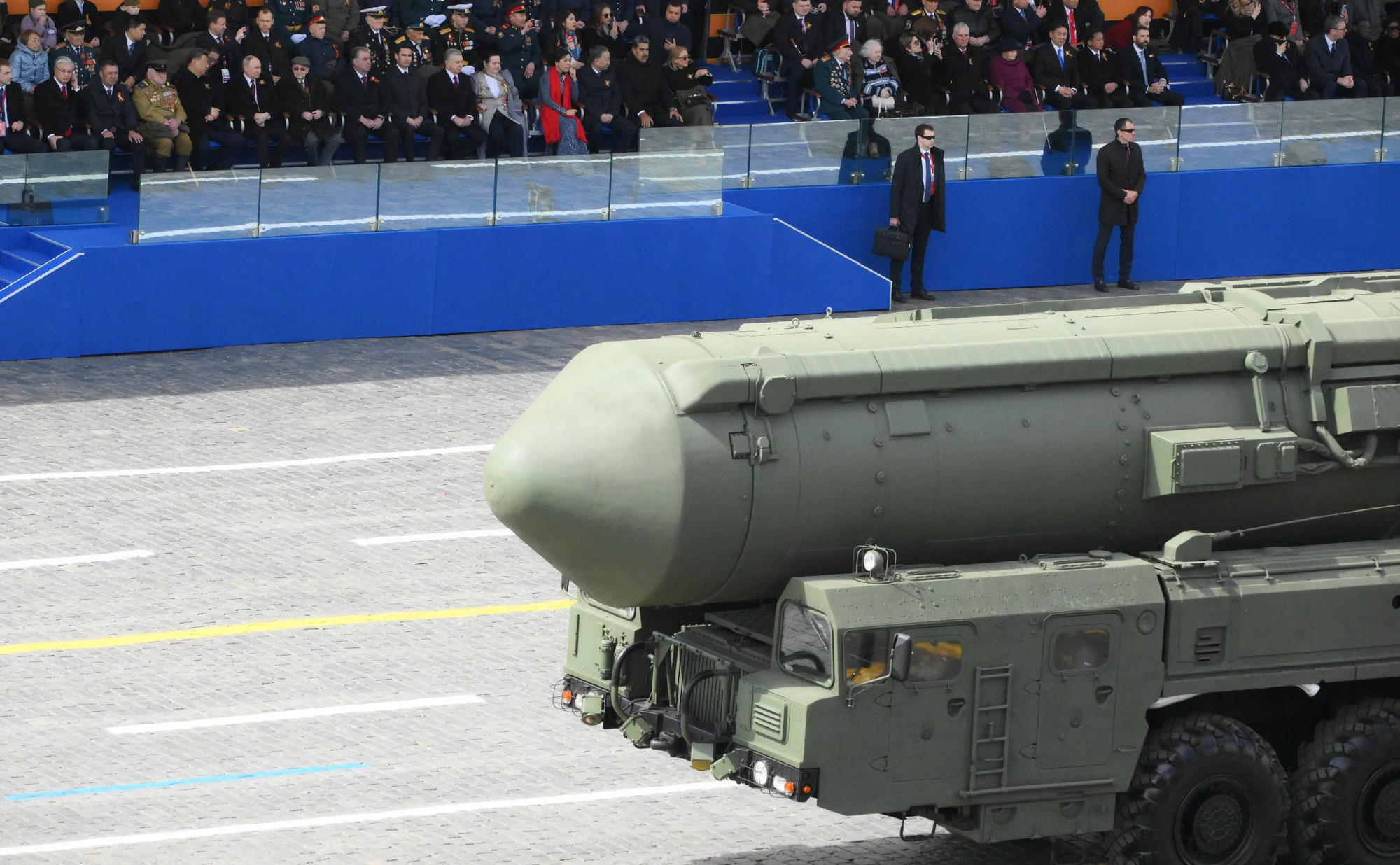 Tên lửa chiến lược Yars cũng xuất hiện tại cuộc duyệt binh.