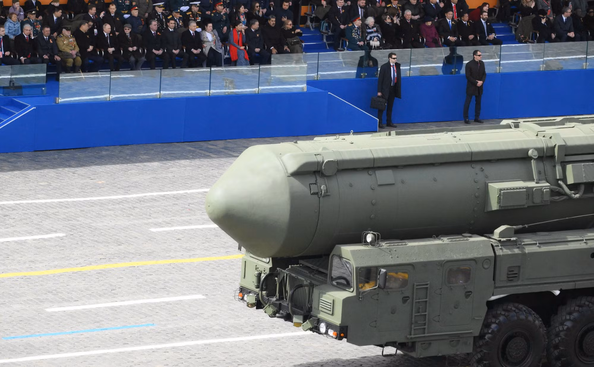 Tên lửa chiến lược Yars cũng xuất hiện tại cuộc duyệt binh.