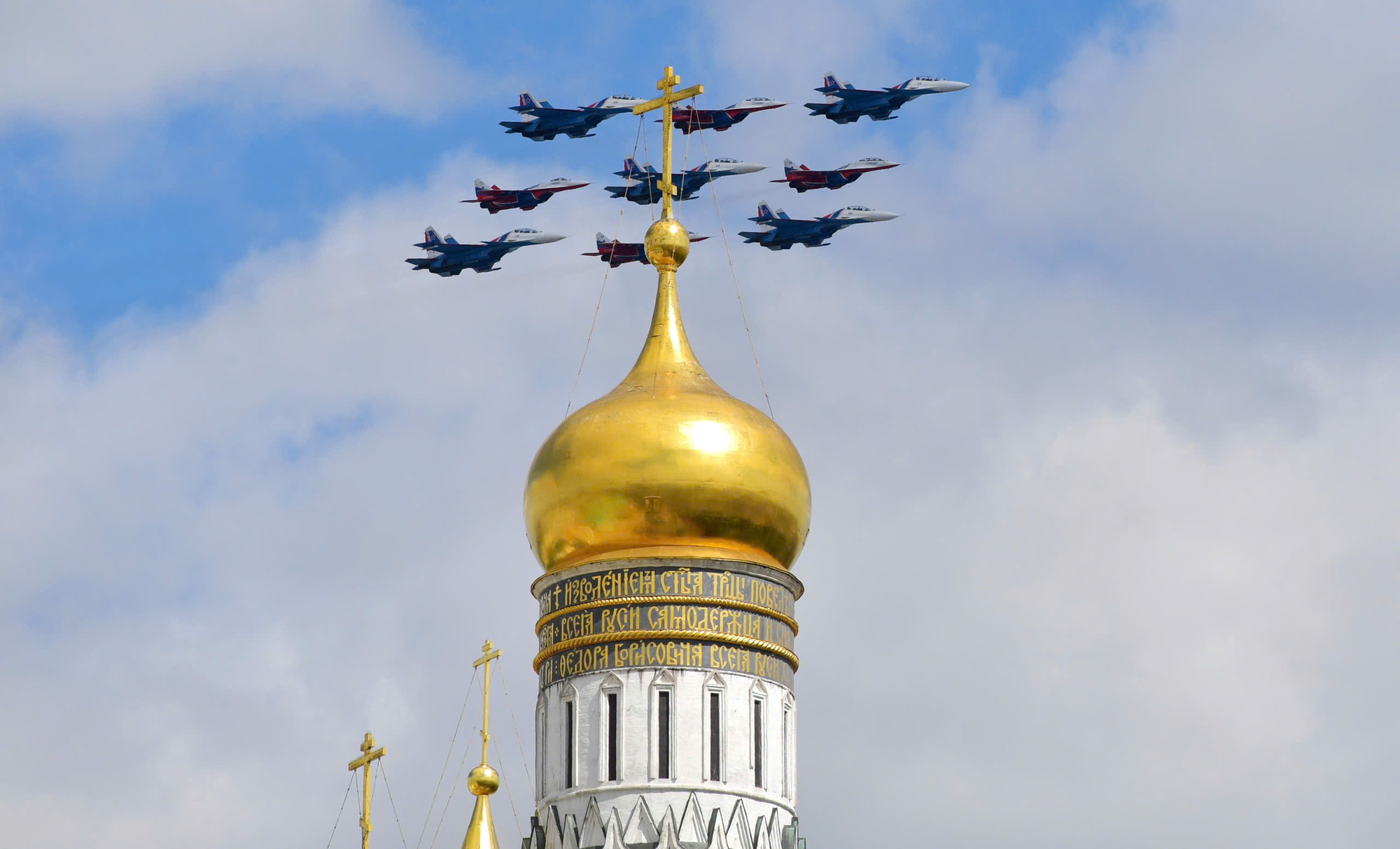 Cận cảnh những “cánh én thép” mang sức mạnh quân sự của Nga.