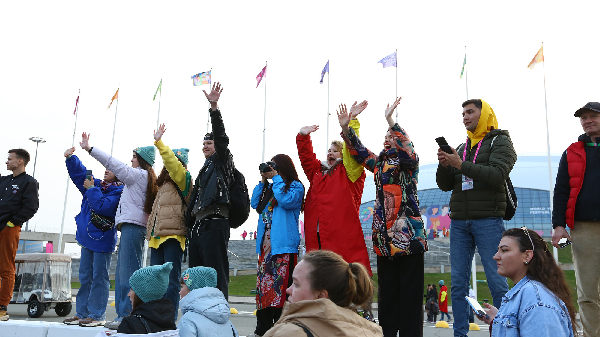 Liên hoan Thanh niên Thế giới 2024 được tổ chức tại khu lãnh thổ Sirius ở Vùng Krasnodar, miền nam nước Nga, từ ngày 1 đến 7/3. Ngày hội của người trẻ thu hút sự tham gia của khoảng 20.000 người đến từ hơn 180 quốc gia và vùng lãnh thổ trên thế giới.