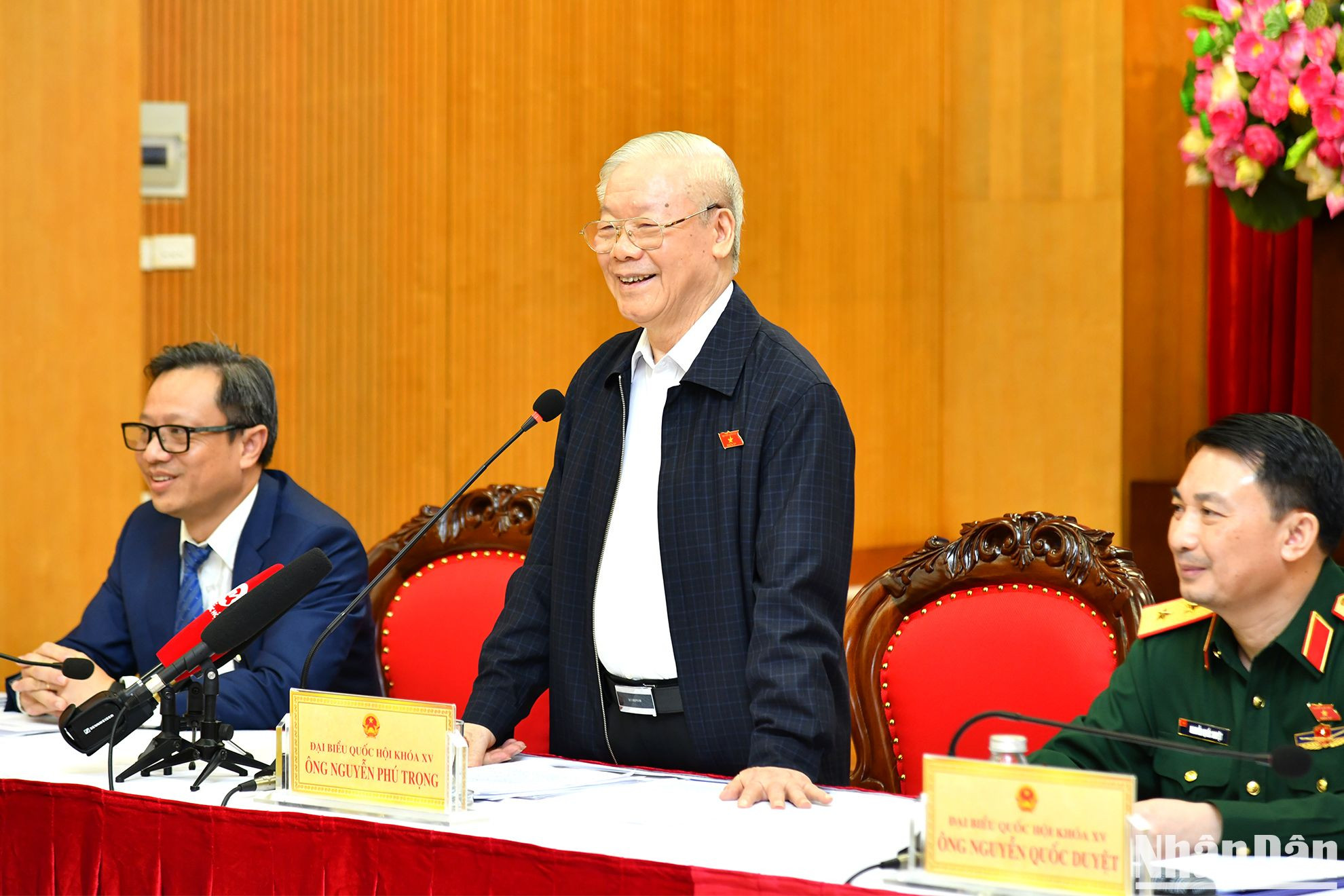 Khi phát biểu về truyền thống của Thủ đô Hà Nội Anh hùng, Tổng Bí thư luôn dành tình yêu cho nhân dân và cán bộ.