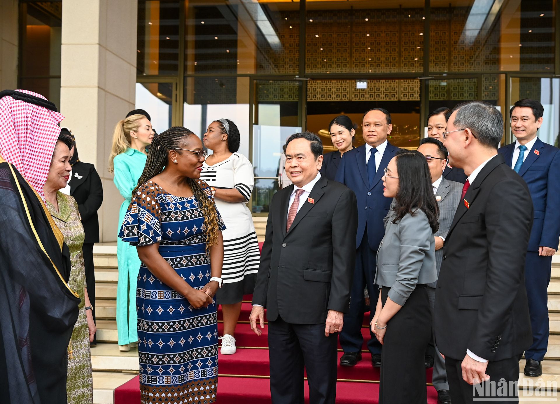 Chủ tịch Quốc hội Trần Thanh Mẫn trao đổi với lãnh đạo Kiểm toán nhà nước các quốc gia và tổ chức quốc tế.