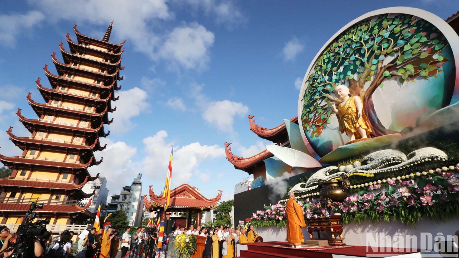 Đại lễ Phật đản Phật lịch 2569, dương lịch 2025 là một mùa Đại lễ đặc biệt với cộng đồng Phật giáo tại Thành phố Hồ Chí Minh.