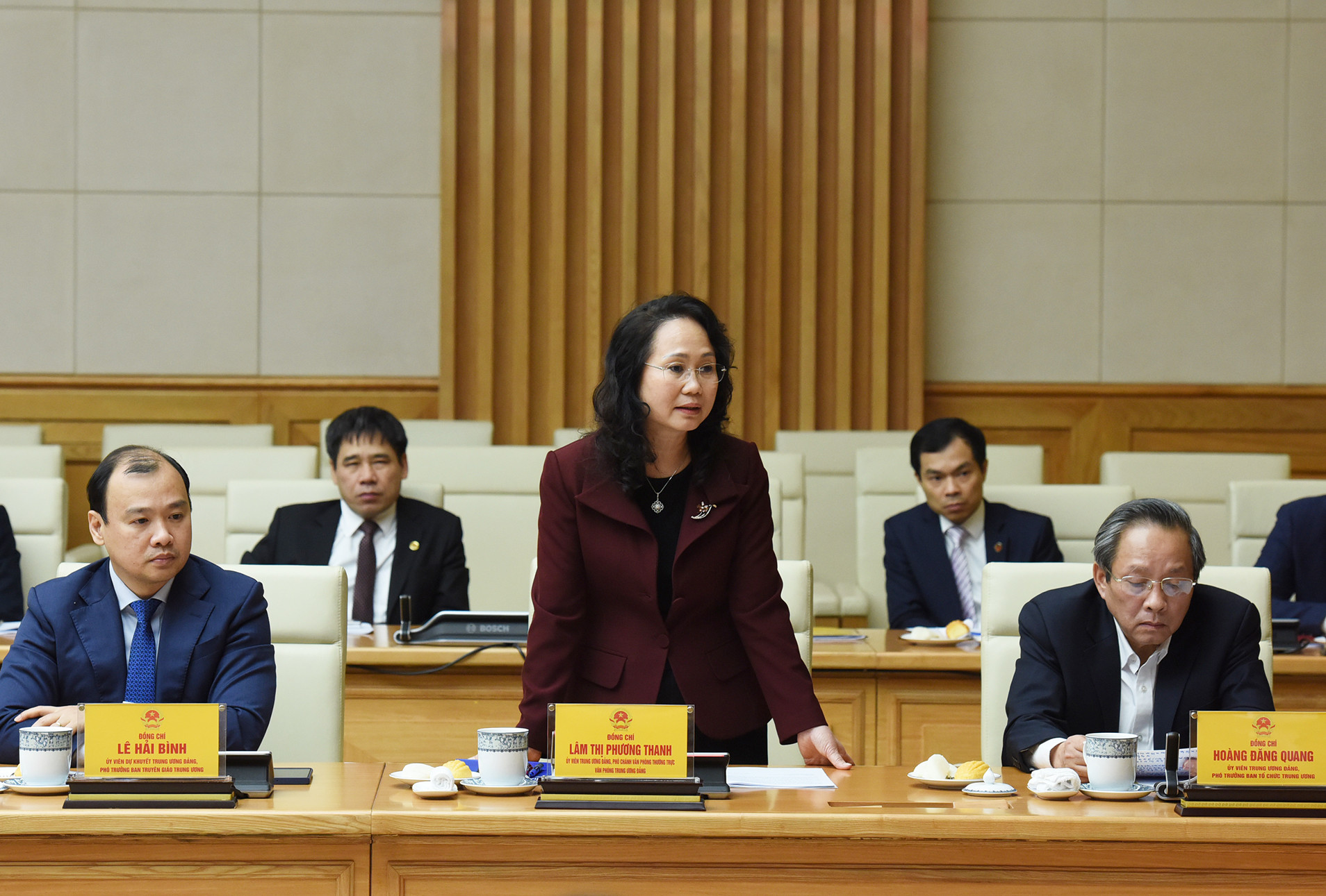 Phó Chánh văn phòng Trung ương Đảng Lâm Thị Phương Thanh phát biểu.