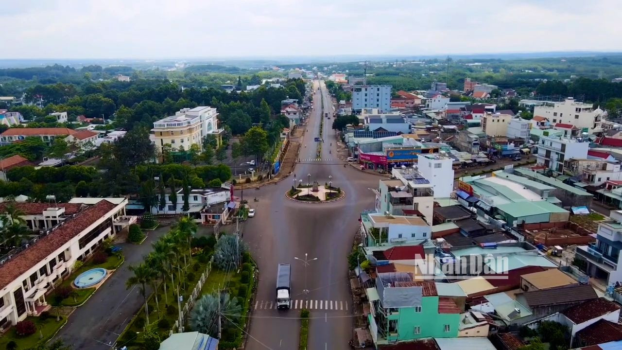 Một góc đô thị huyện Phú Riềng hôm nay.