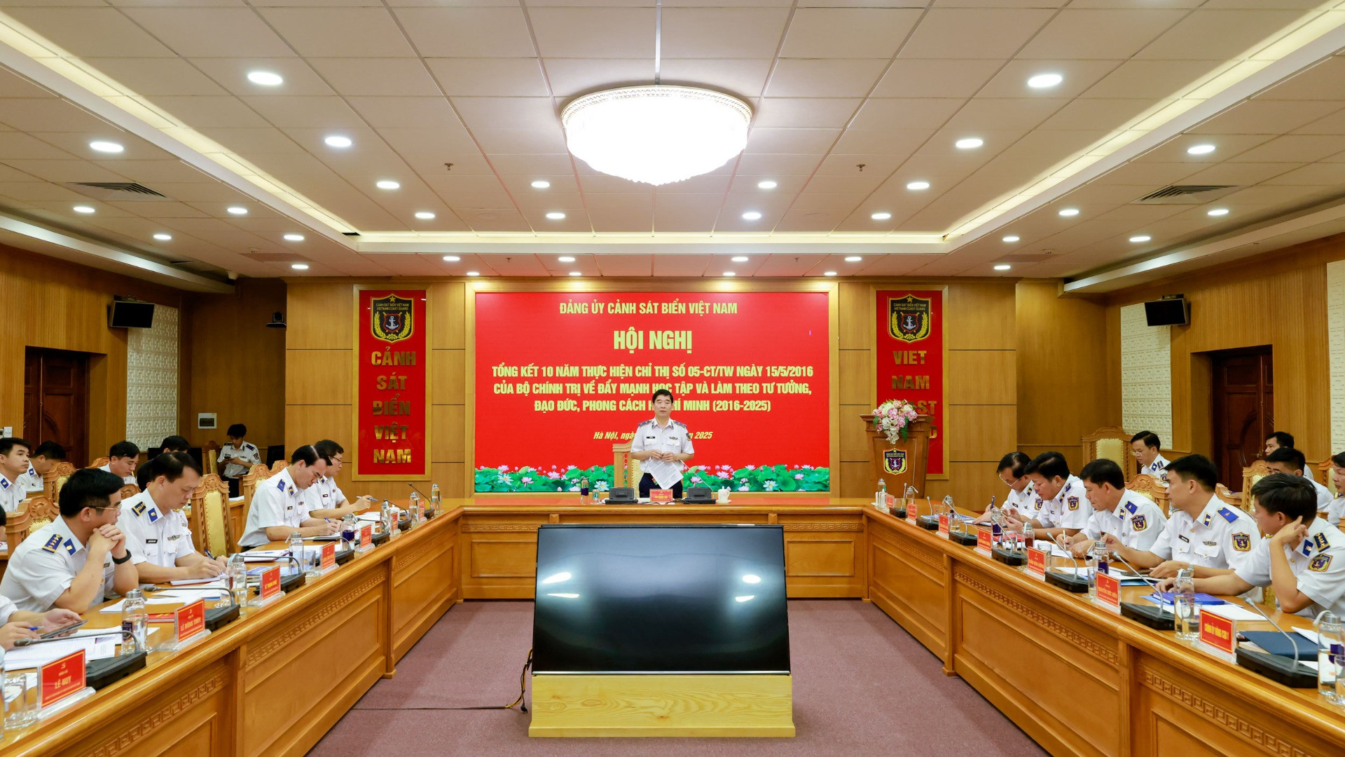 Quang cảnh hội nghị. Quang cảnh hội nghị.