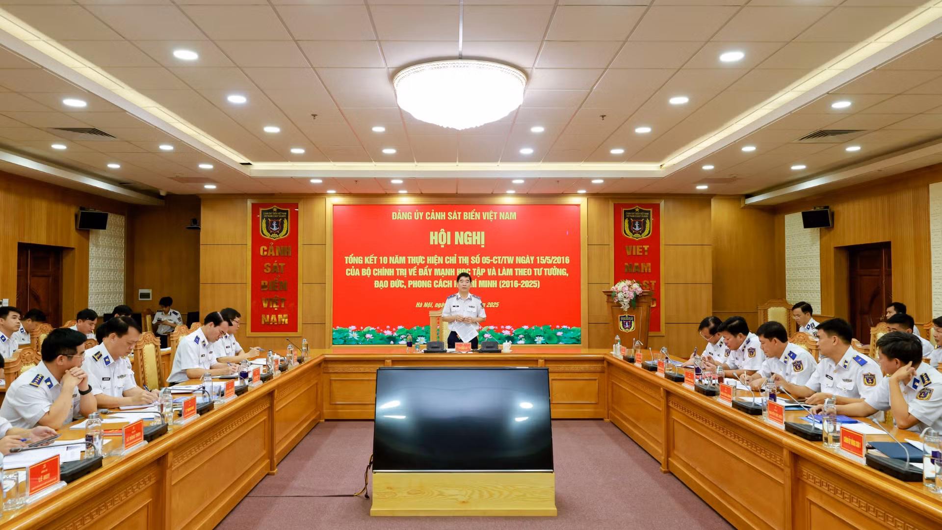 Quang cảnh hội nghị. Quang cảnh hội nghị.