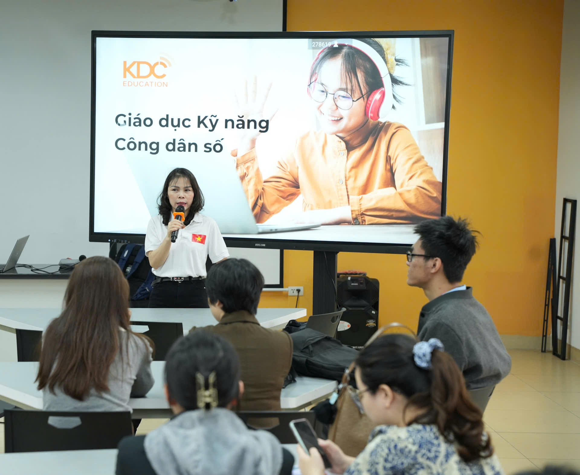 Giáo viên sẵn sàng thích ứng với chuyển đổi số