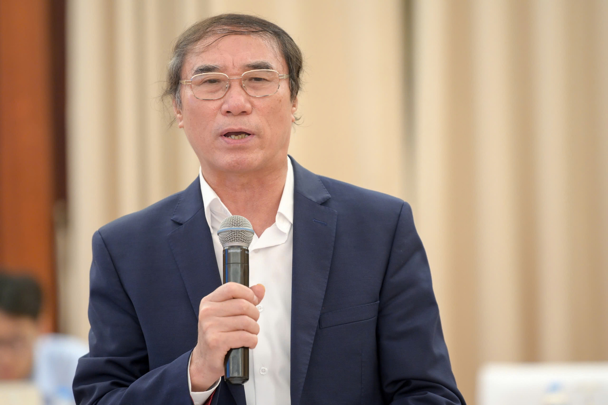 TS Nguyễn Văn Phụng, Chuyên gia tư vấn chính sách thuế, Trưởng Ban Hỗ trợ doanh nghiệp, Hiệp hội các nhà đầu tư nước ngoài tại Việt Nam phát biểu tại hội thảo.