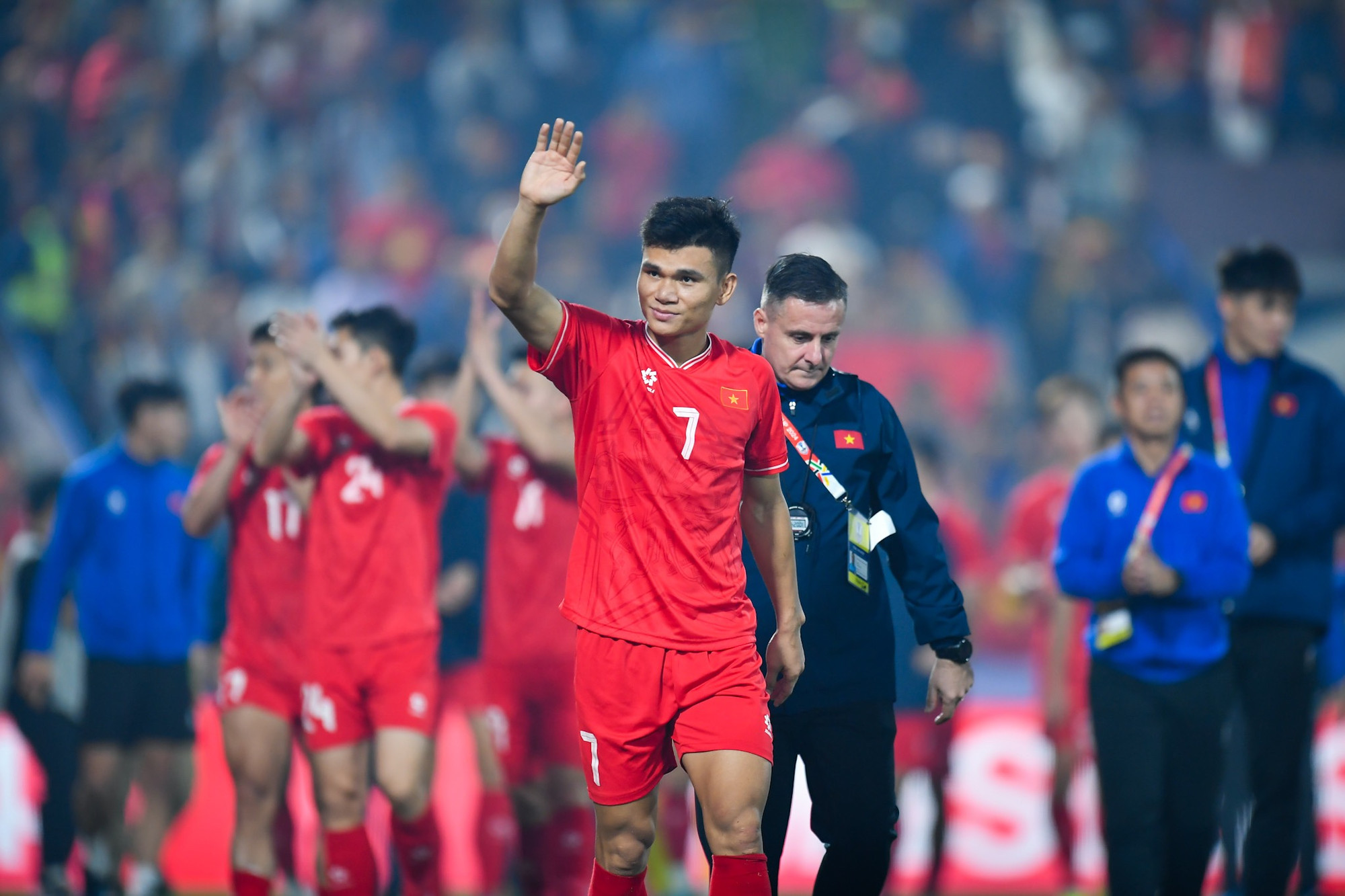 Đội tuyển Việt Nam giành lợi thế trước khi bước vào trận chung kết lượt về.