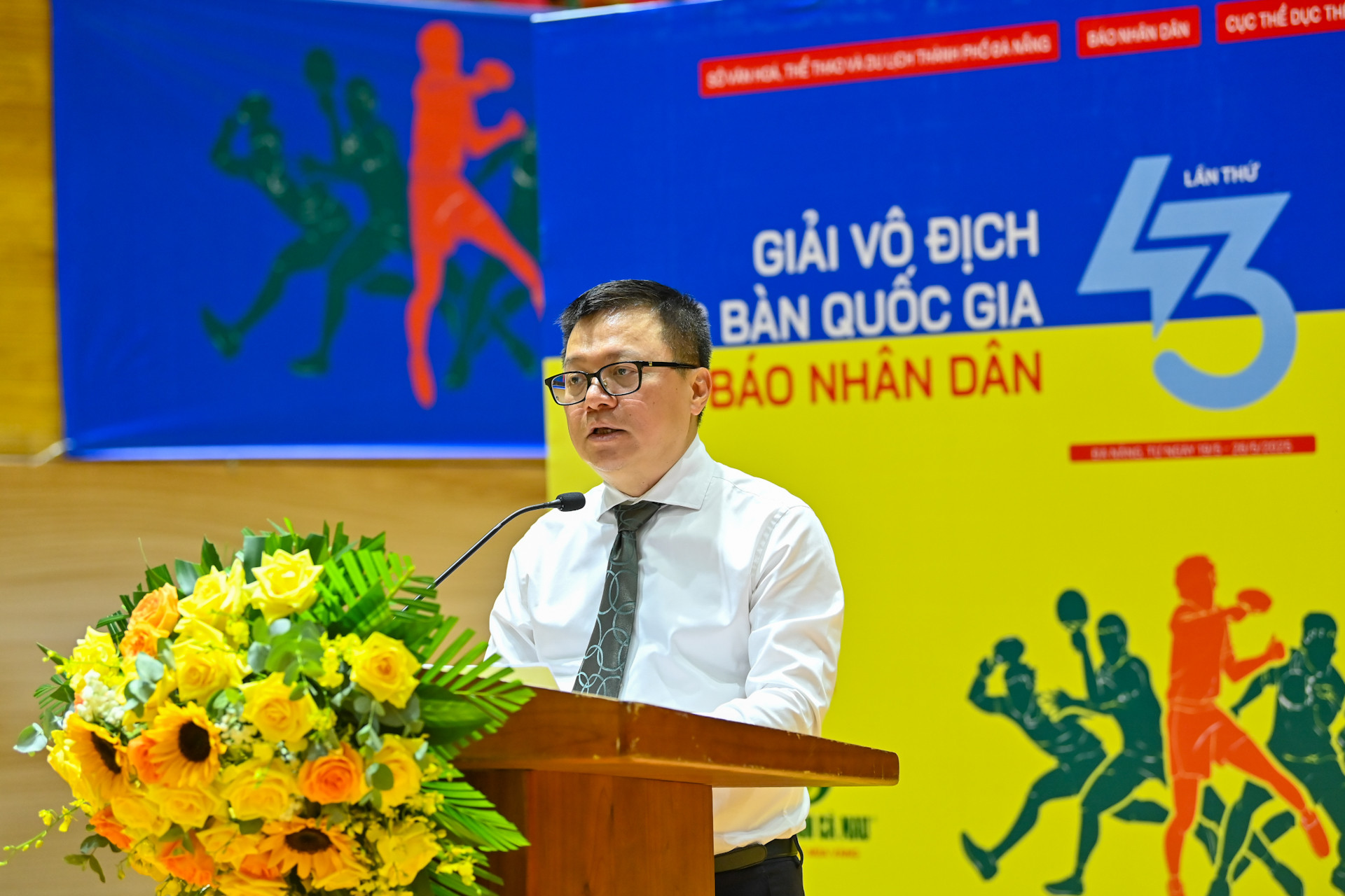 Đồng chí Lê Quốc Minh, Ủy viên Trung ương Đảng, Tổng Biên tập Báo Nhân Dân, Phó Trưởng Ban Tuyên giáo và Dân vận Trung ương, Chủ tịch Hội Nhà báo Việt Nam, Trưởng Ban Chỉ đạo Giải phát biểu khai mạc giải đấu.