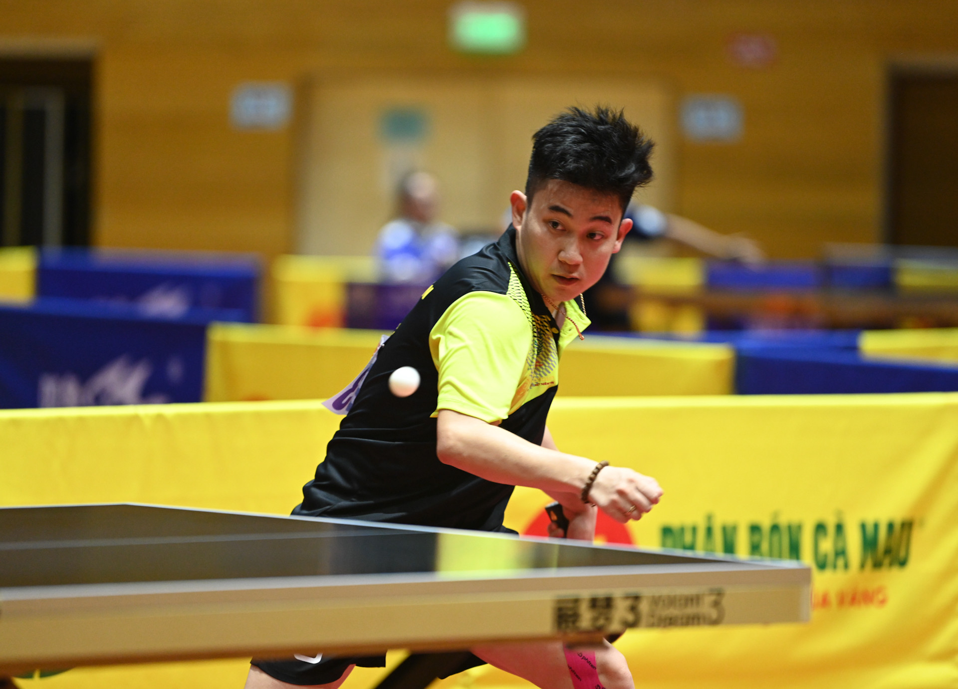 Lê Đình Đức tiếp tục là một trong những trụ cột vững chãi nhất của đoàn Công an nhân dân T&T. Vừa qua, tại chung kết nội dung đồng đội nam mùa giải 2025, Đình Đức đã xuất sắc vượt qua Anh Tú với chiến thắng 3-0 đầy bản lĩnh, góp phần không nhỏ cho chức vô địch nội dung này của Công an nhân dân T&T.