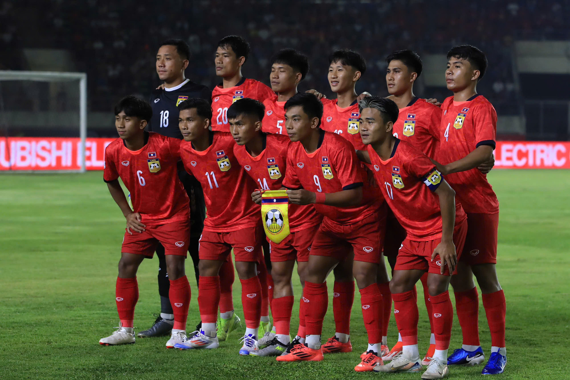 Đội hình xuất phát của đội tuyển Lào.