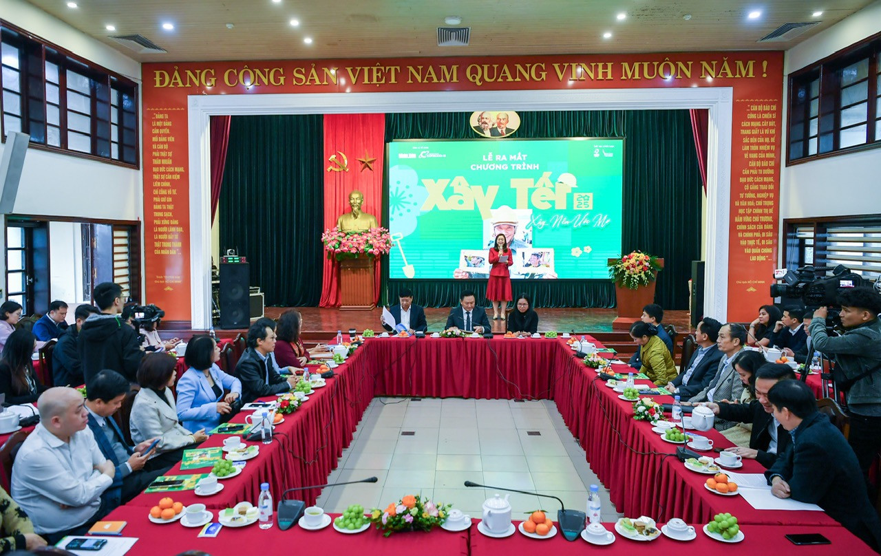 Toàn cảnh buổi lễ ra mắt chương trình '"Xây Tết 2025". Toàn cảnh buổi lễ ra mắt chương trình '"Xây Tết 2025".