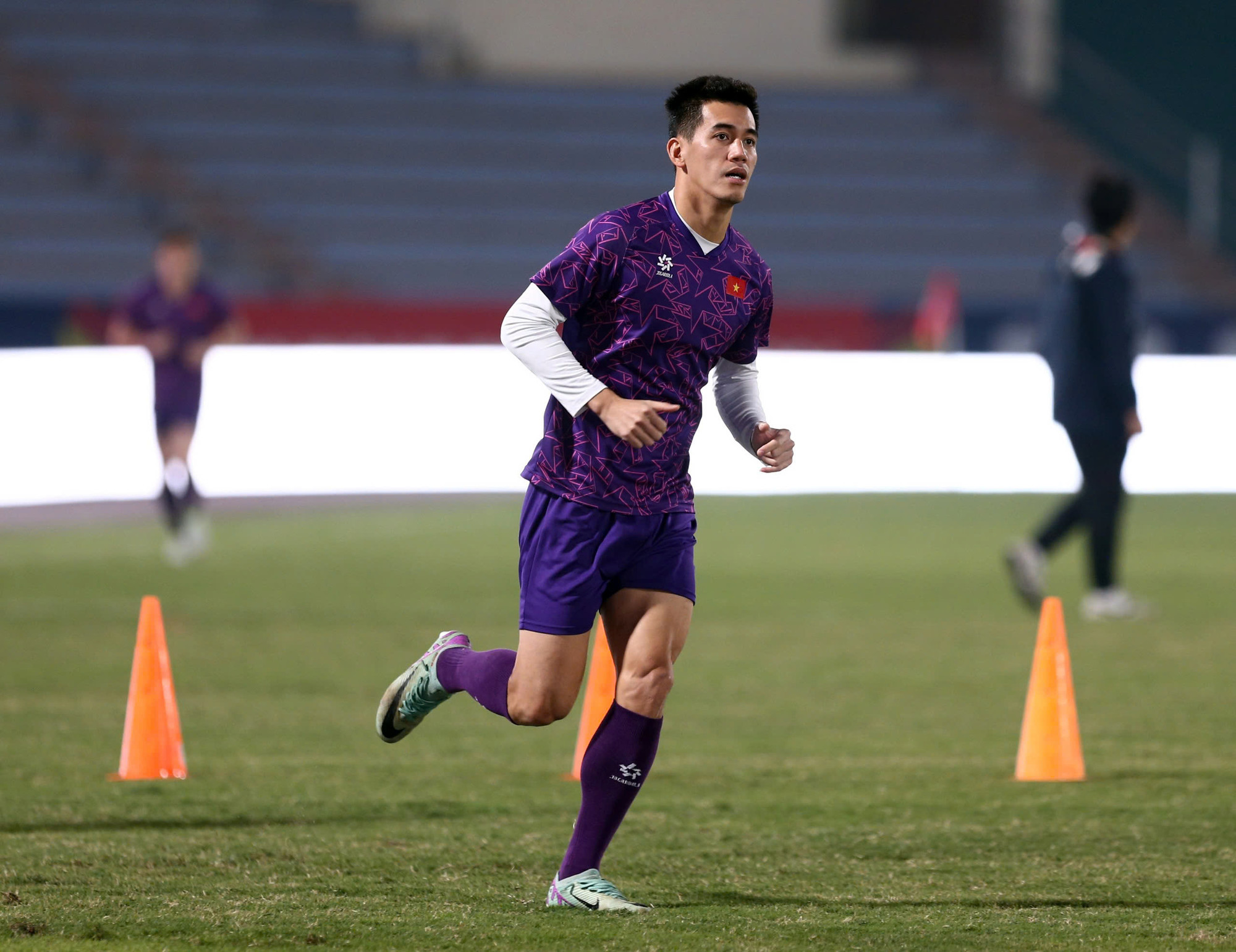 Tiến Linh sẵn sàng cho trận đấu gặp Myanmar.