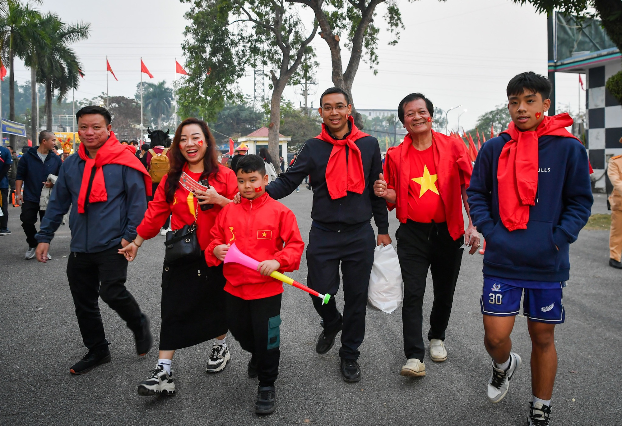 Với việc giành chiến thắng 2-0 trước Singapore ở trận bán kết lượt đi, thầy trò huấn luyện viên Kim Sang Sik có lợi thế rất lớn để giành vé vào chung kết.