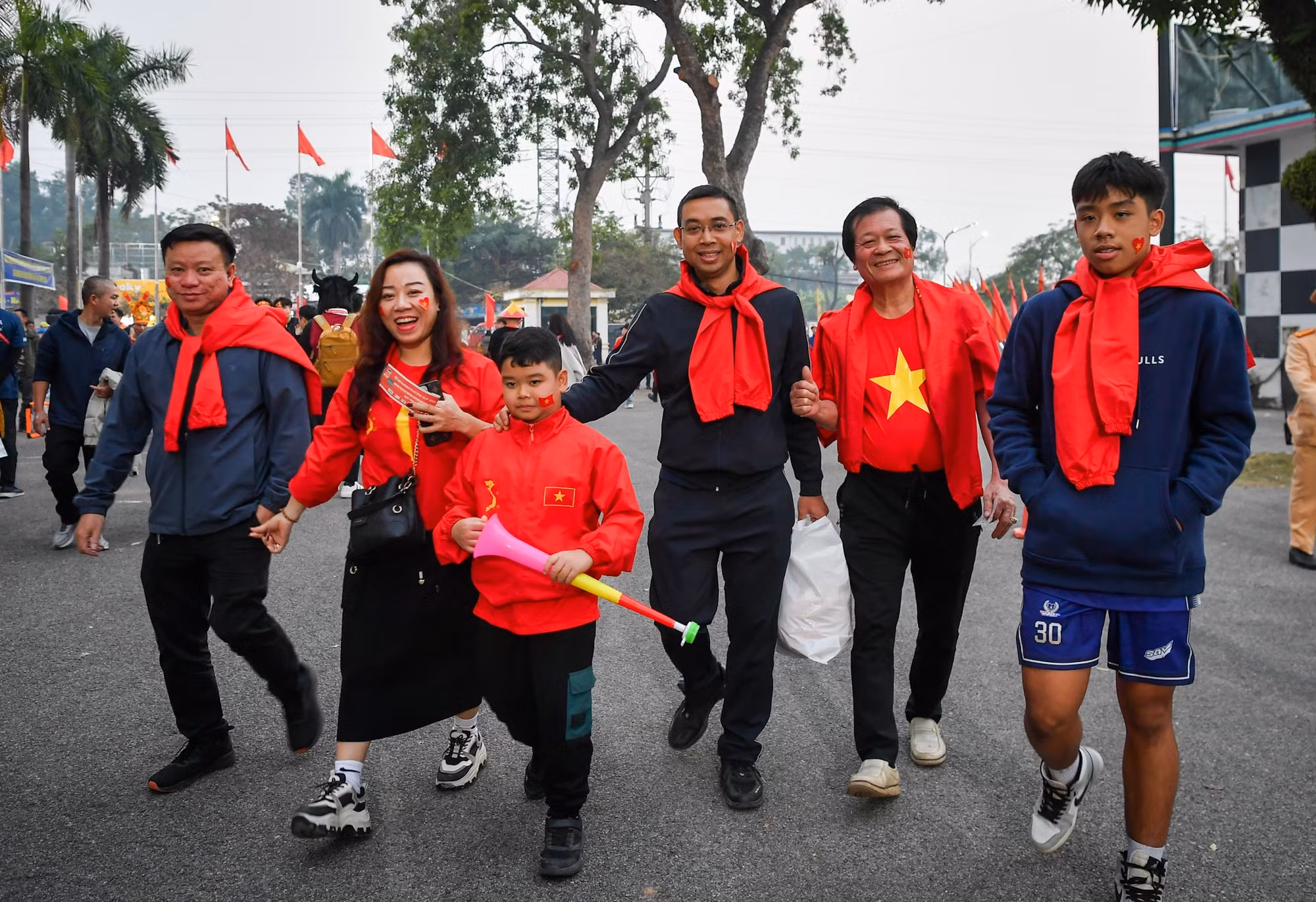Với việc giành chiến thắng 2-0 trước Singapore ở trận bán kết lượt đi, thầy trò huấn luyện viên Kim Sang Sik có lợi thế rất lớn để giành vé vào chung kết.