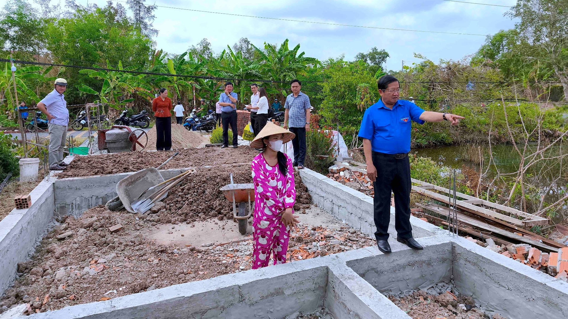 Chính quyền thành phố Cà Mau phấn đấu hoàn thành xóa 112 nhà tạm, nhà dột nát vào giữa tháng 4/2025.