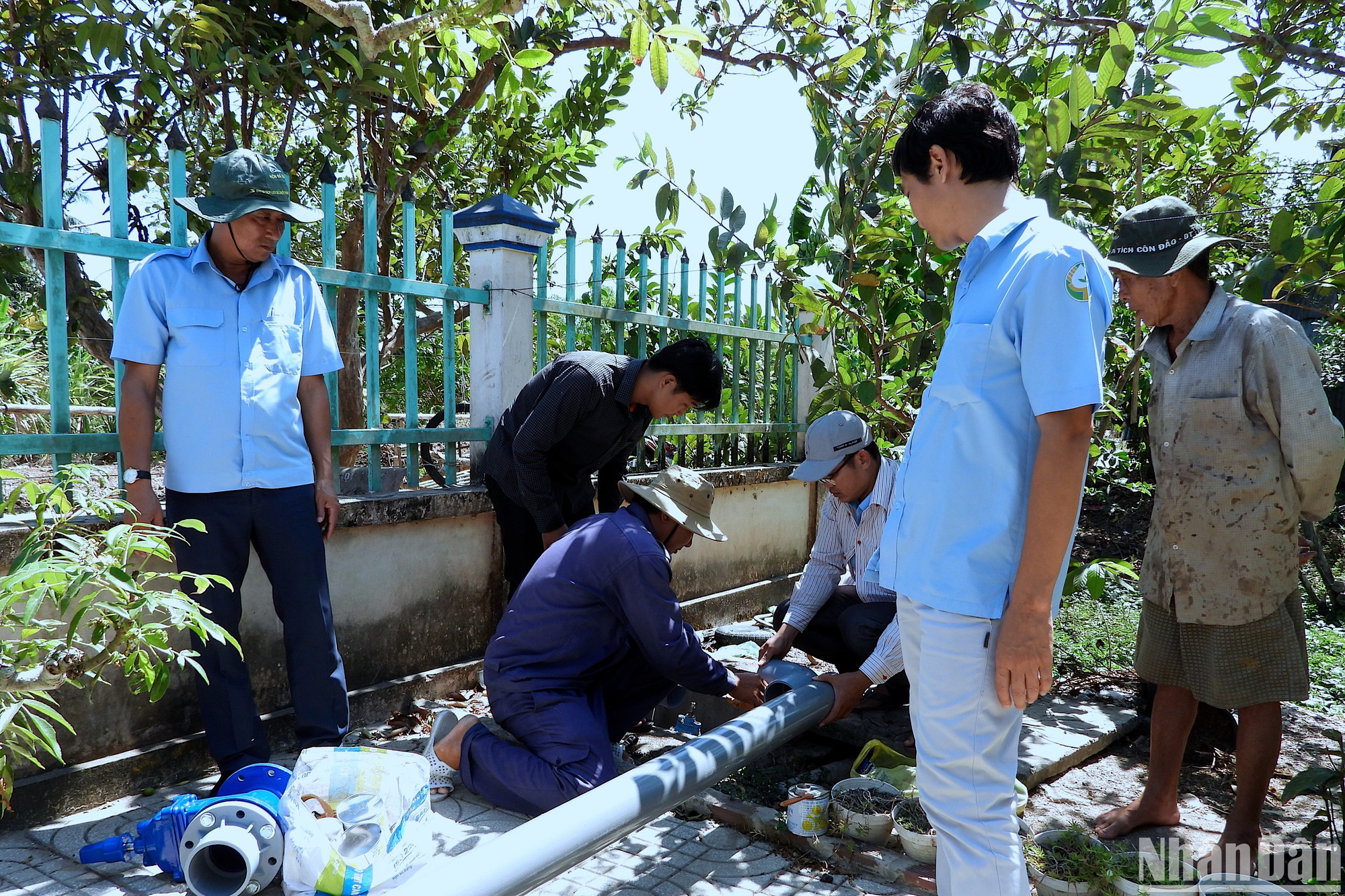 Cà Mau cần thêm nguồn lực để giải quyết căn cơ, dứt điểm và bền vững tình trạng khan hiếm nước sinh hoạt vùng nông thôn.