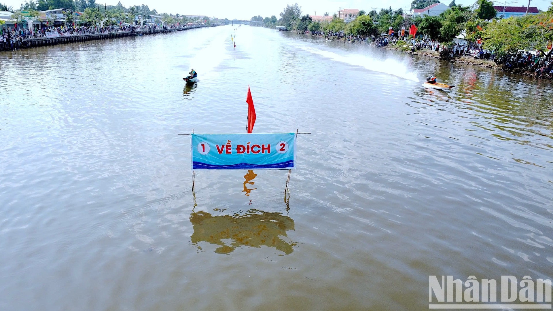 Điểm về đích của mỗi chặng đua theo thể thức loại trực tiếp.