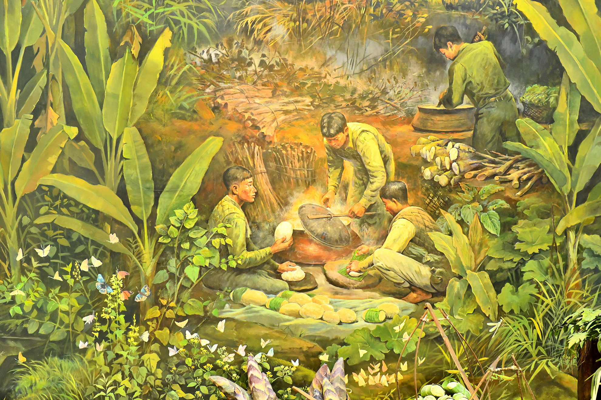 Hình ảnh chiến sĩ nuôi quân trong rừng núi Tây Bắc.