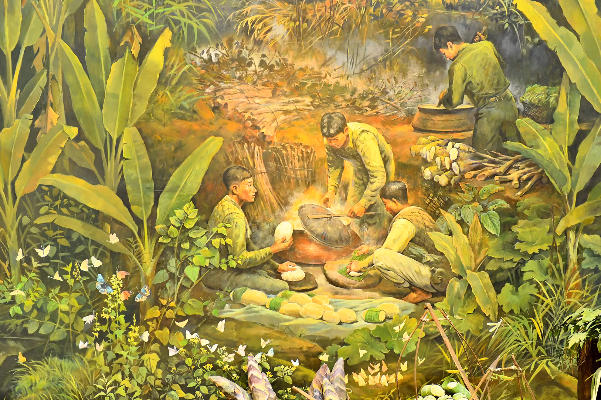 Hình ảnh chiến sĩ nuôi quân trong rừng núi Tây Bắc.