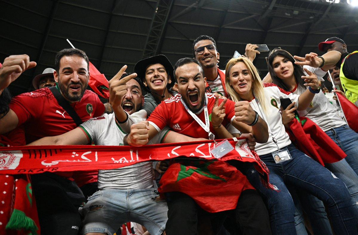 Người hâm mộ Maroc không thể hài lòng hơn khi đội nhà đánh bại đối thủ mạnh là Tây Ban Nha.